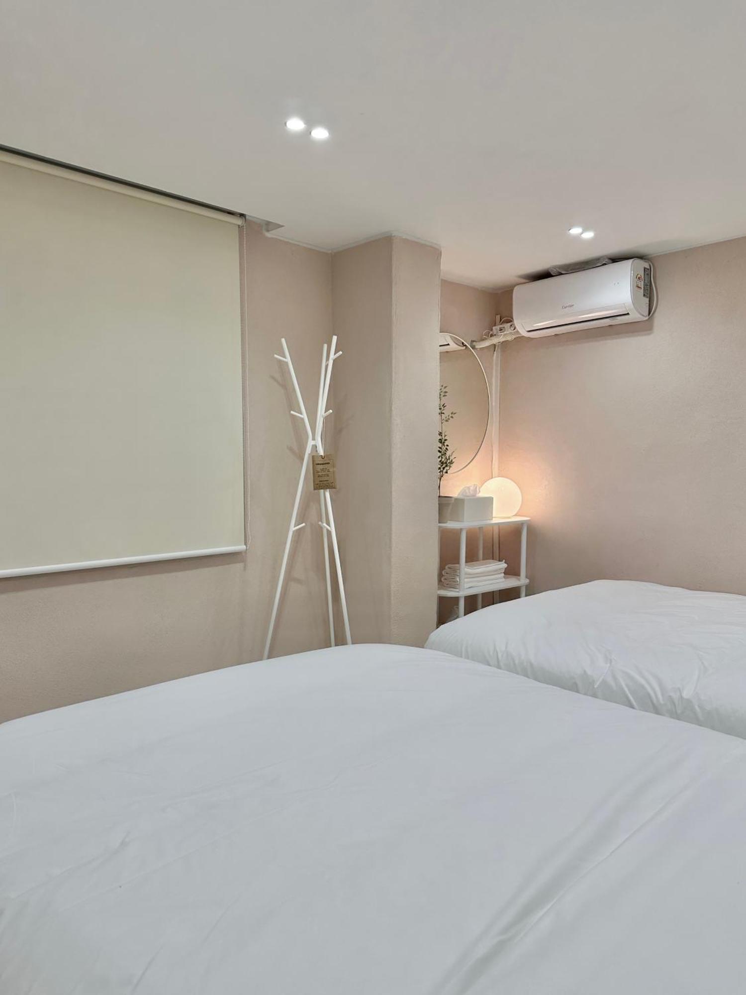 Hoho House Hotel ปูซาน ภายนอก รูปภาพ